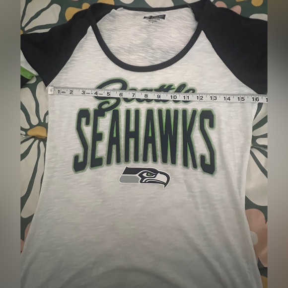 Seattle Seahawks Shirt Women Tee Size Small - Picture 5 of 6